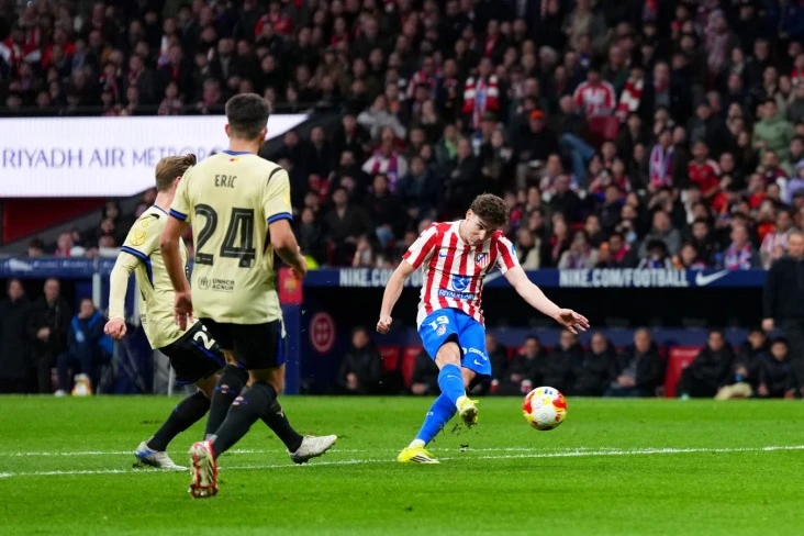 «Худший матч под руководством Флика»: реакция фанатов «Барселоны» после разгрома от «Атлетико» в Кубке Испании