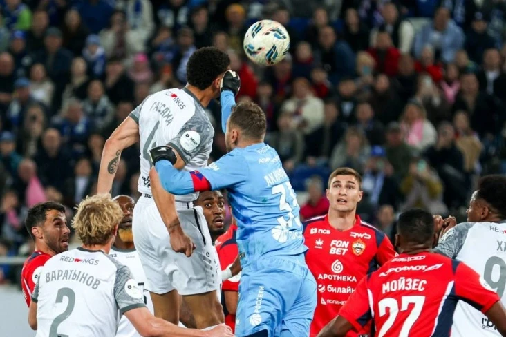 Игроки и тренеры ЦСКА и «Балтики» подрались в конце матча 21-го тура РПЛ