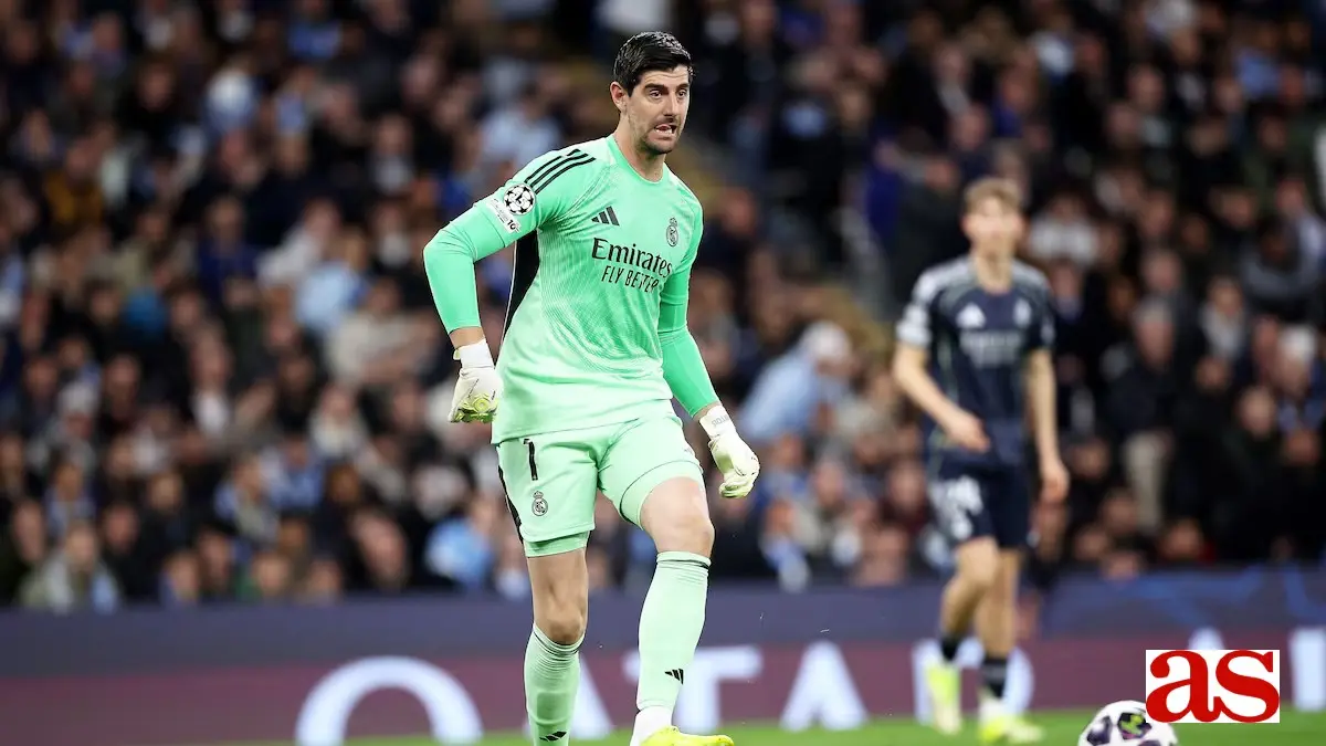 AS: «Сыграет ли Куртуа в дерби с «Атлетико» — что известно о травме вратаря «Реала»